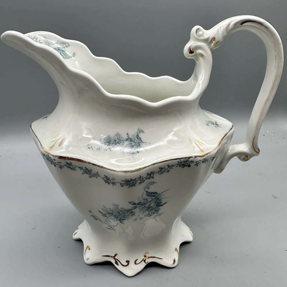Johanna Havilland vintage ceramic pitcher creamer